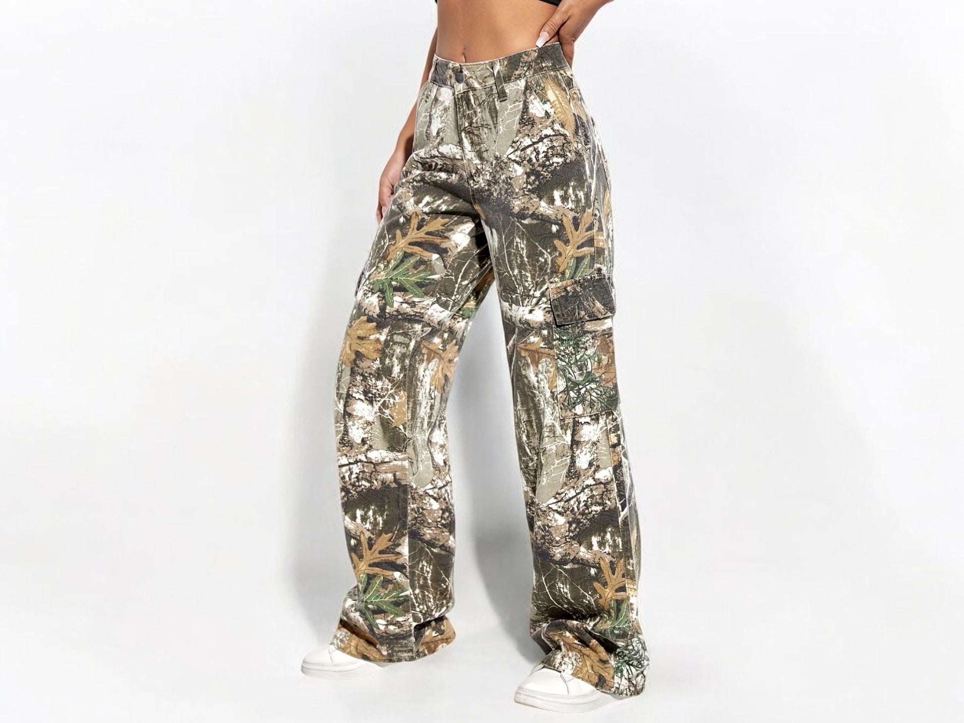 Y2K Baggy Camo Pants, Front Left