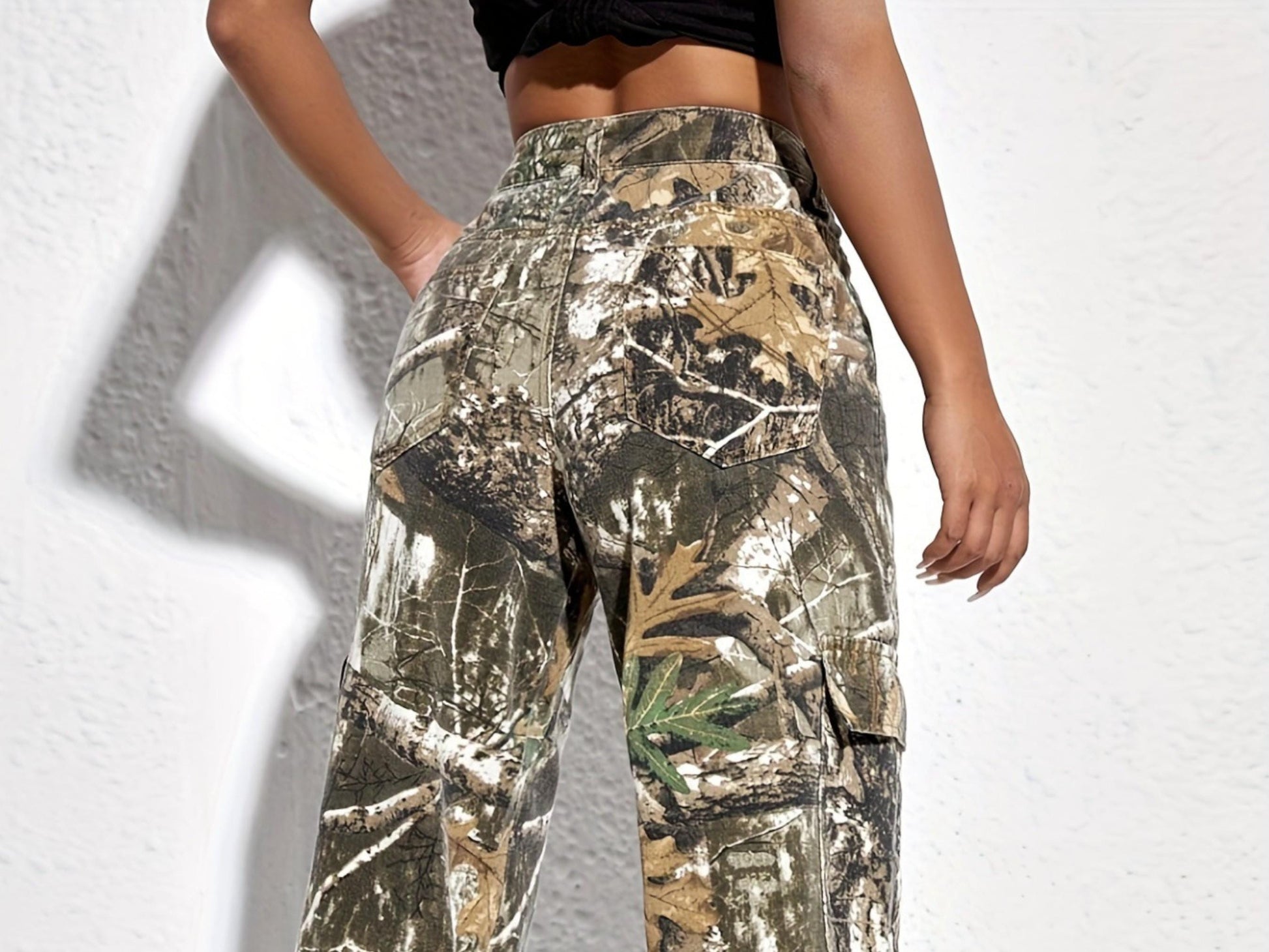 Y2K Baggy Camo Pants, Back side